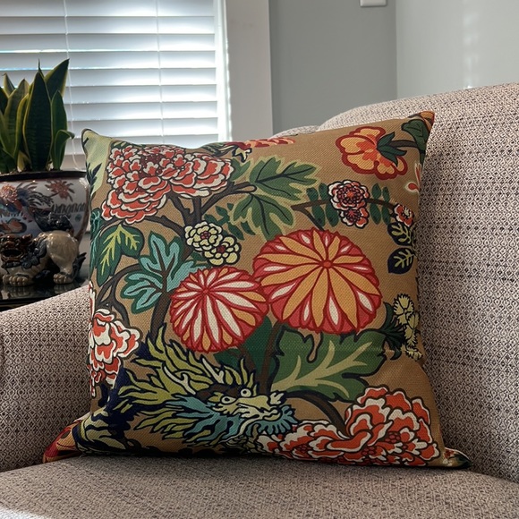 COPY - Chinoiserie Dragon 🐉 Pillow Covers - Picture 7 of 9